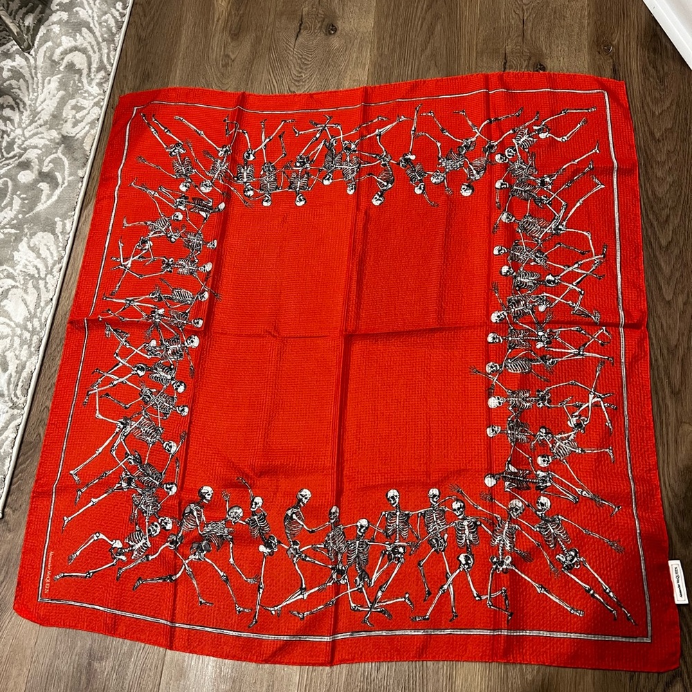 Alexander McQueen skeleton scarf